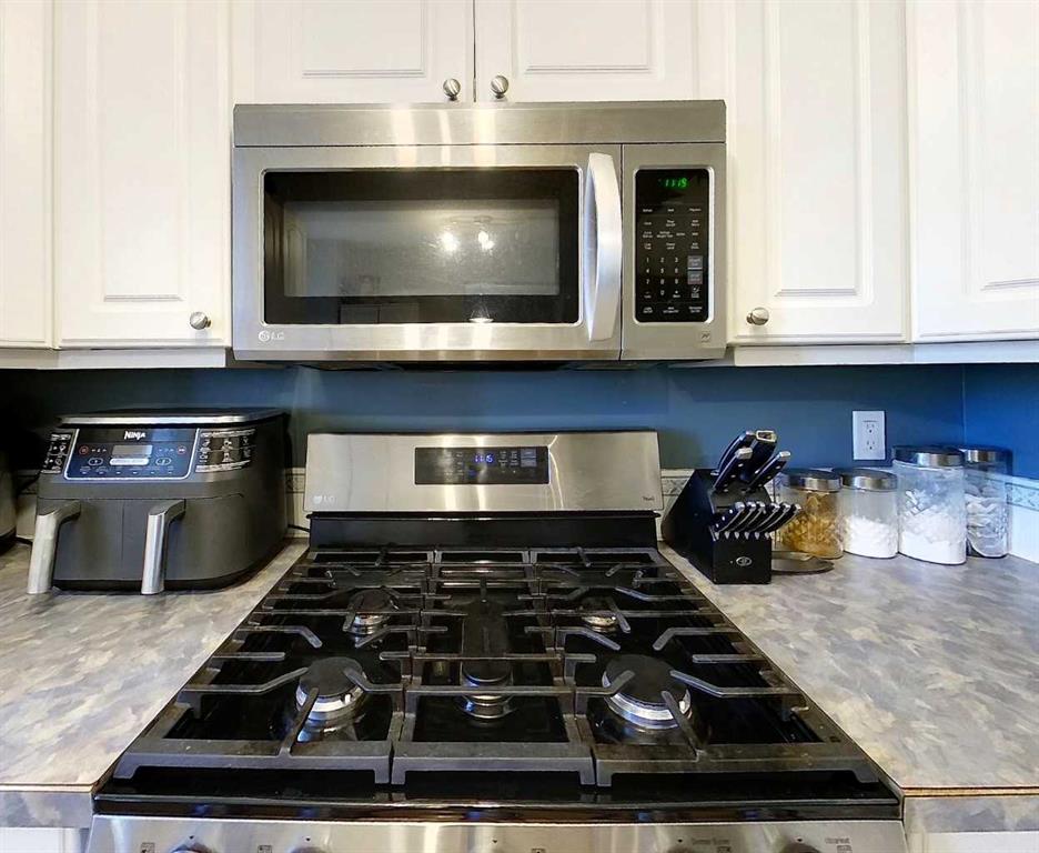Picture for 6204 12 AVE   https://www.cirrealty.ca/reb/awra/5/A2266715_9.jpg