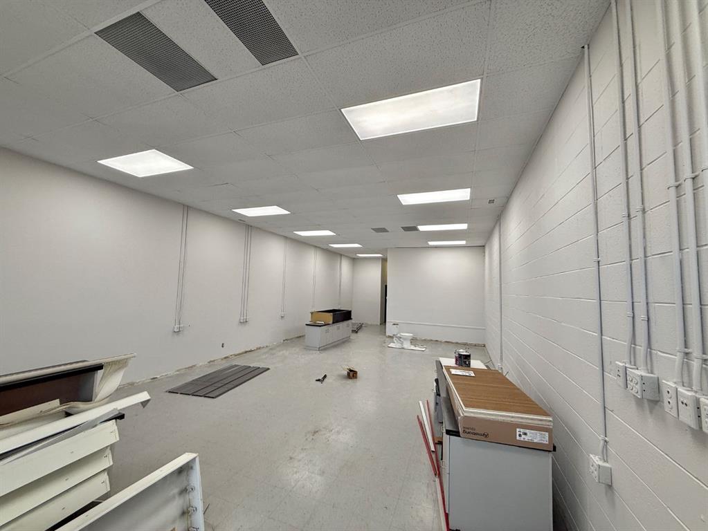 Picture for Bay 10, 101 Government Road 