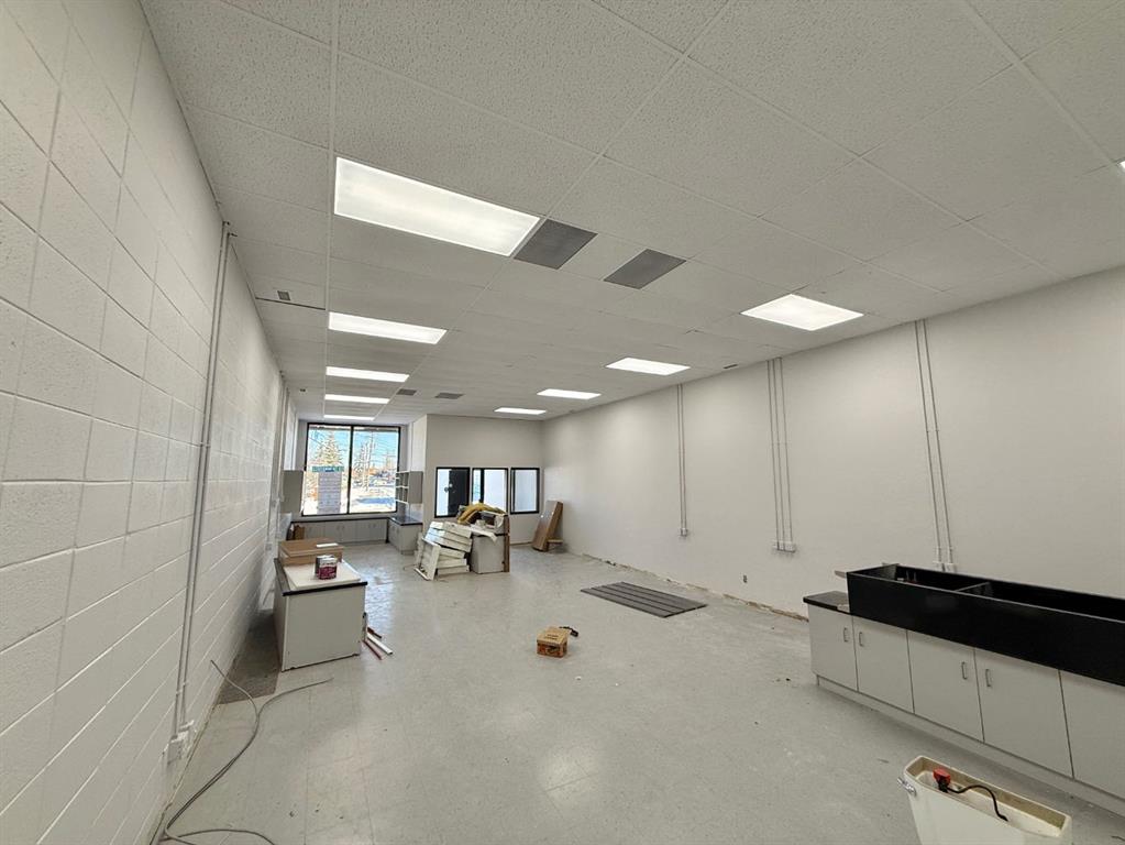 Picture for Bay 10, 101 Government Road 