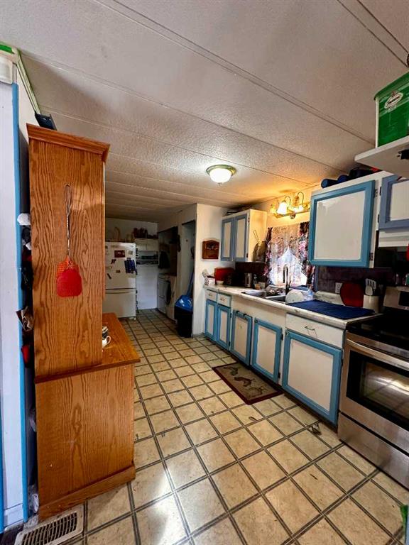 Picture for A7, 145 East River Road 