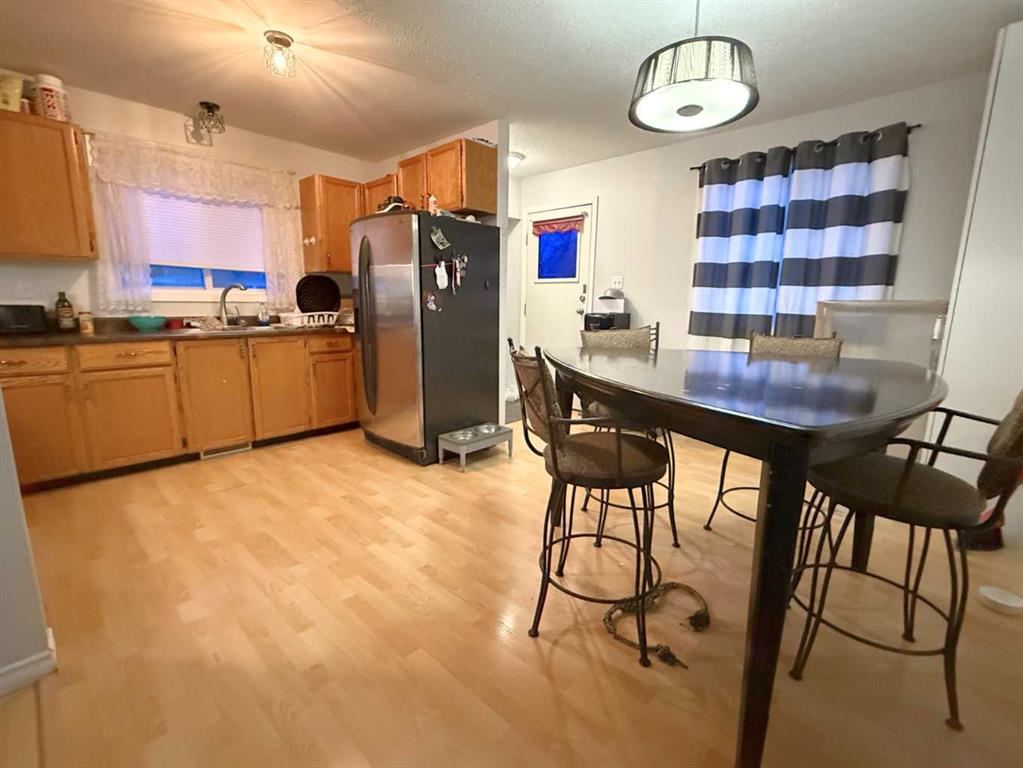 Picture for 4909 42 Street 