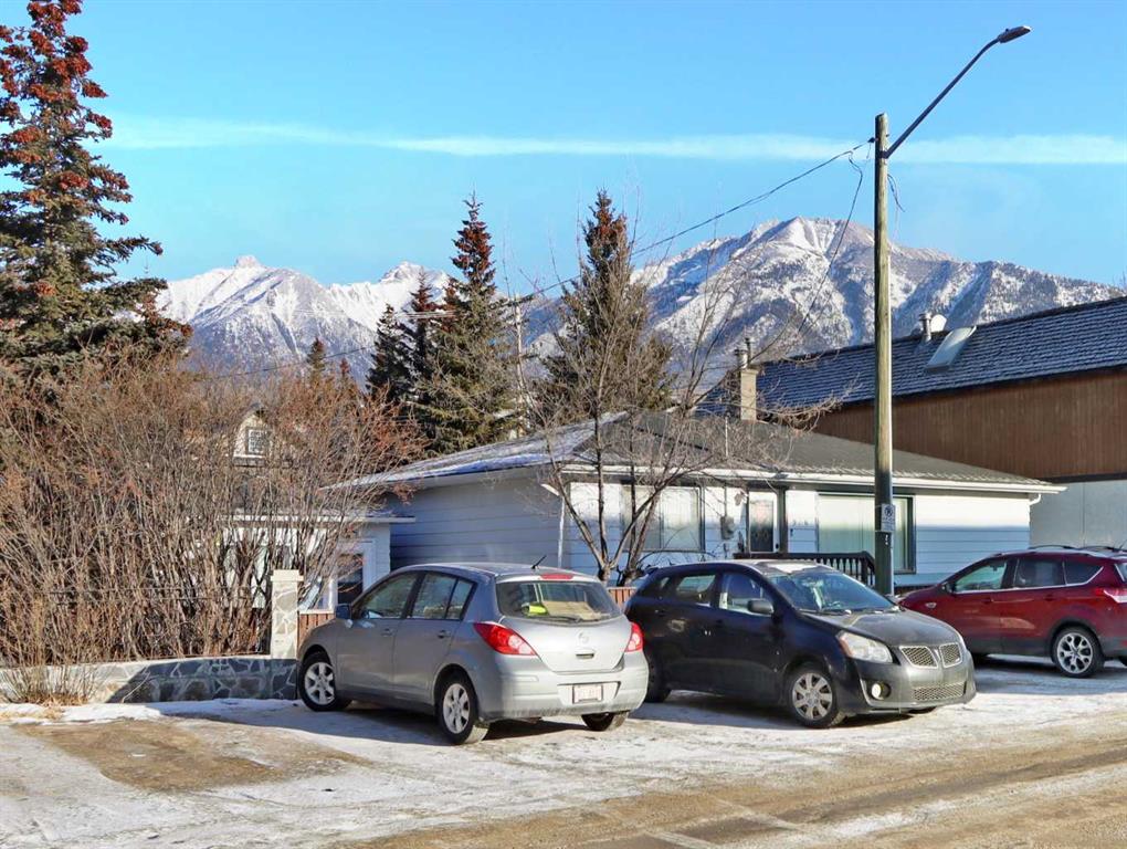 Picture for 906 Main Street 