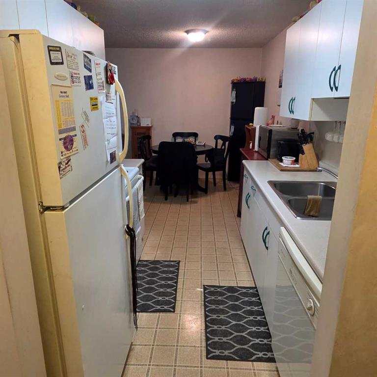 Picture for 105A, 5611 10 Avenue  