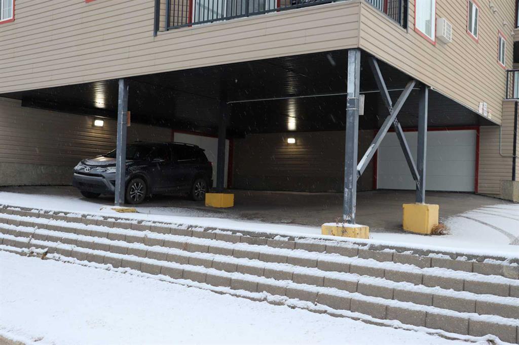 Picture for 305, 5037 7 Avenue  