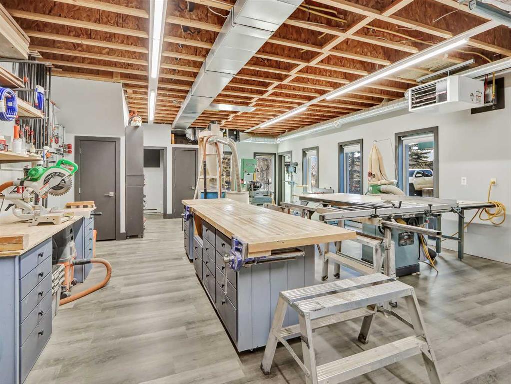 Picture for 2, 108 Boulder Crescent 