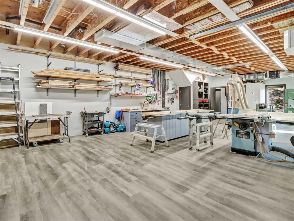 Picture for 2, 108 Boulder Crescent 