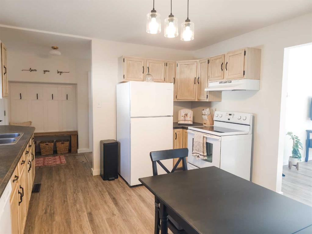 Picture for 6616 5 Avenue 