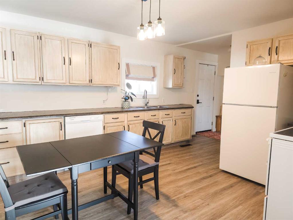 Picture for 6616 5 Avenue 