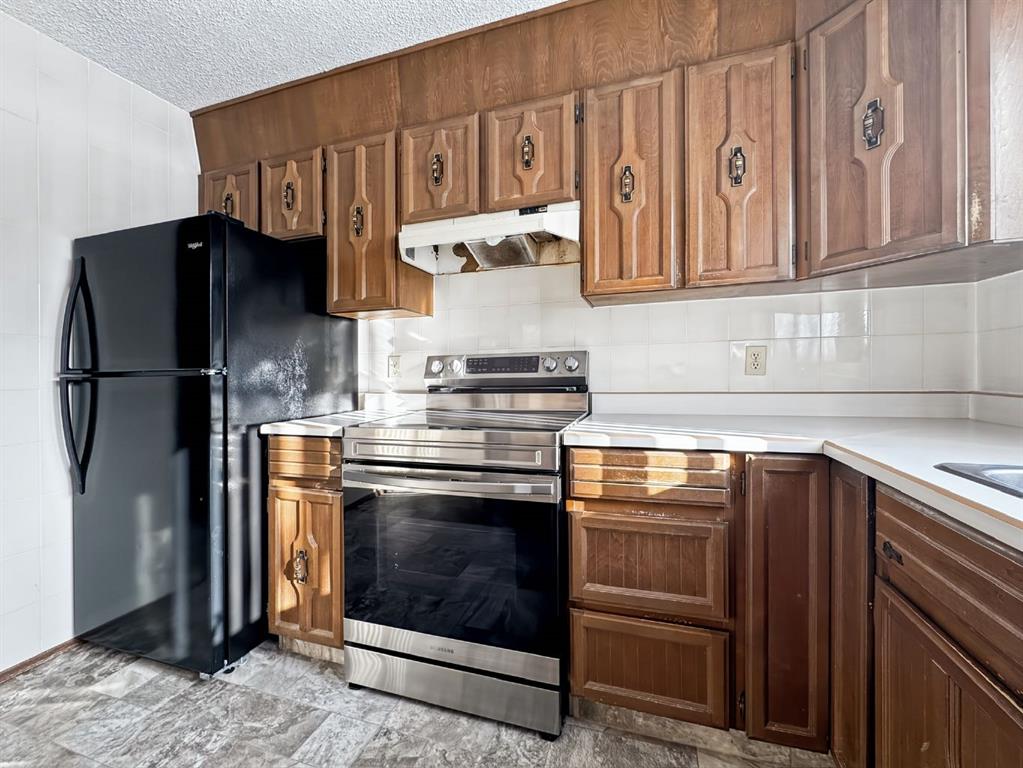 Picture for 4504 45 Street 