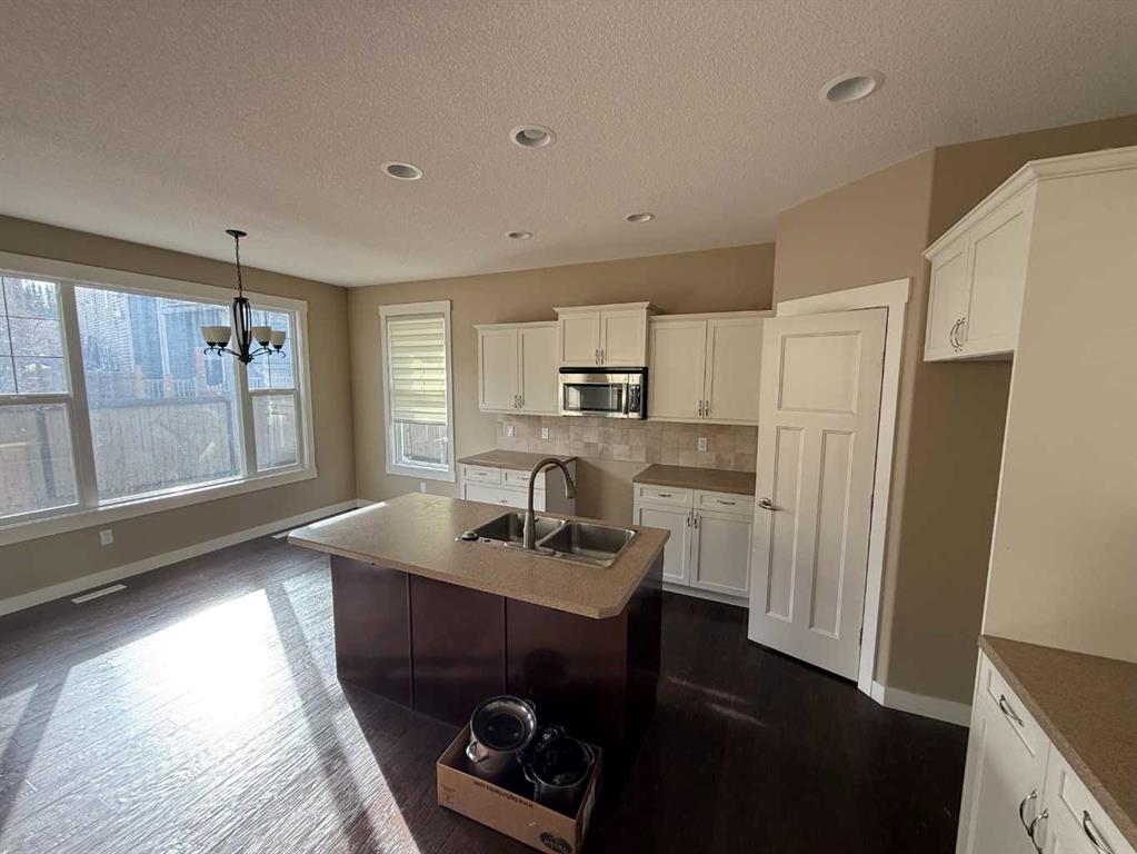 Picture for 105 Wolf Willow Cove 