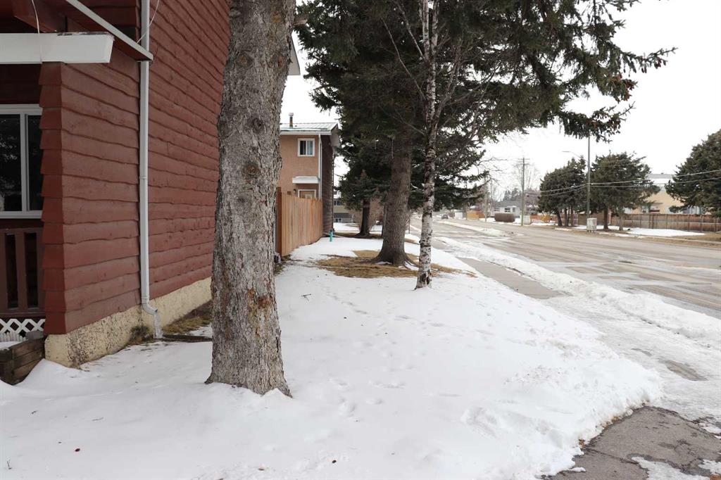 Picture for 7, 113 Hardisty Avenue  