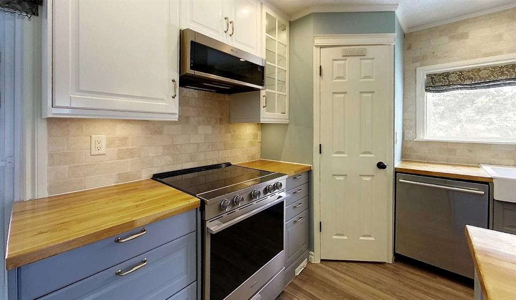 Picture for 14115 Township Road 544 Road 