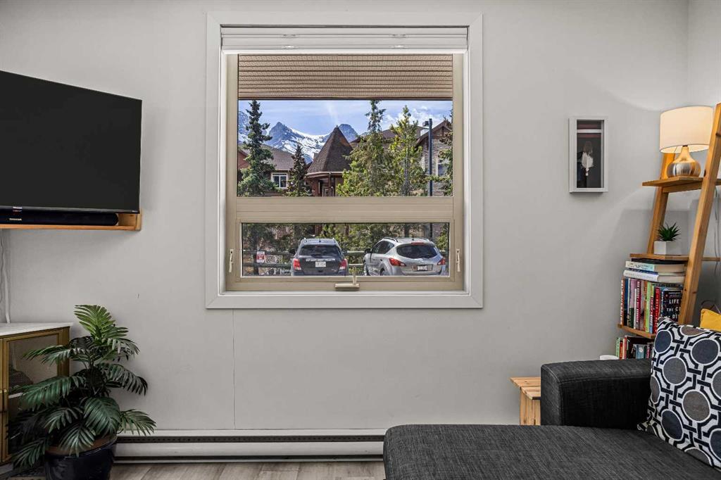 Picture for 1, 186 Kananaskis Way 