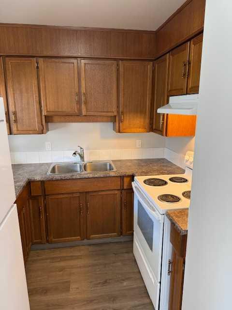 Picture for 3817 55 Avenue 