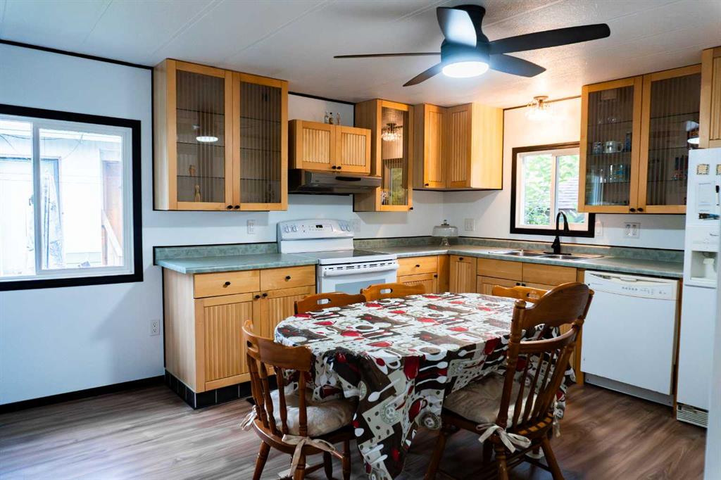 Picture for 249, 133 Jarvis Street 