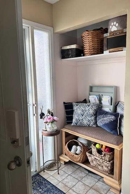 Picture for 338, 457 COLLINGE Road 