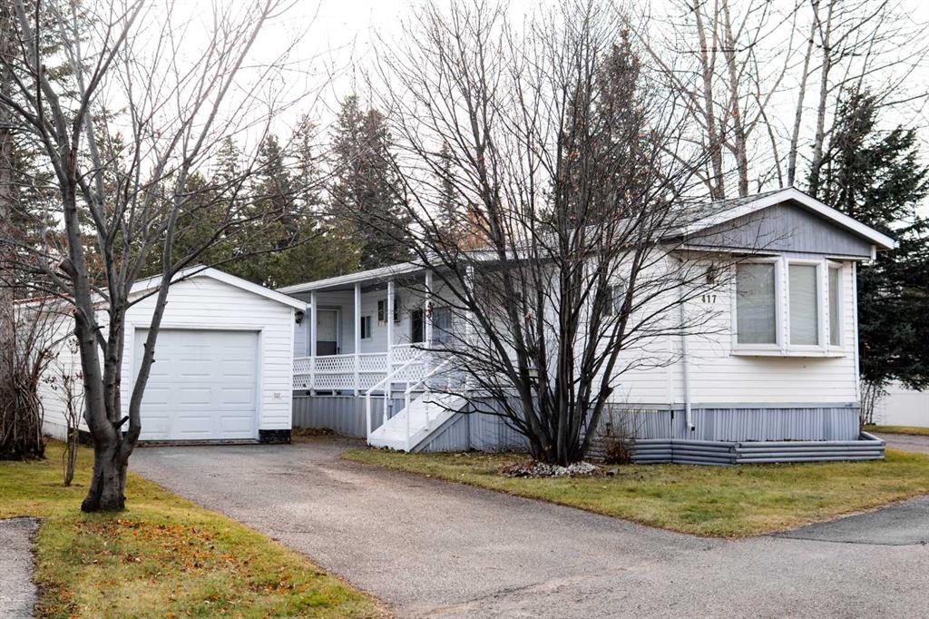 Picture for 417, 700 Carmichael Lane 