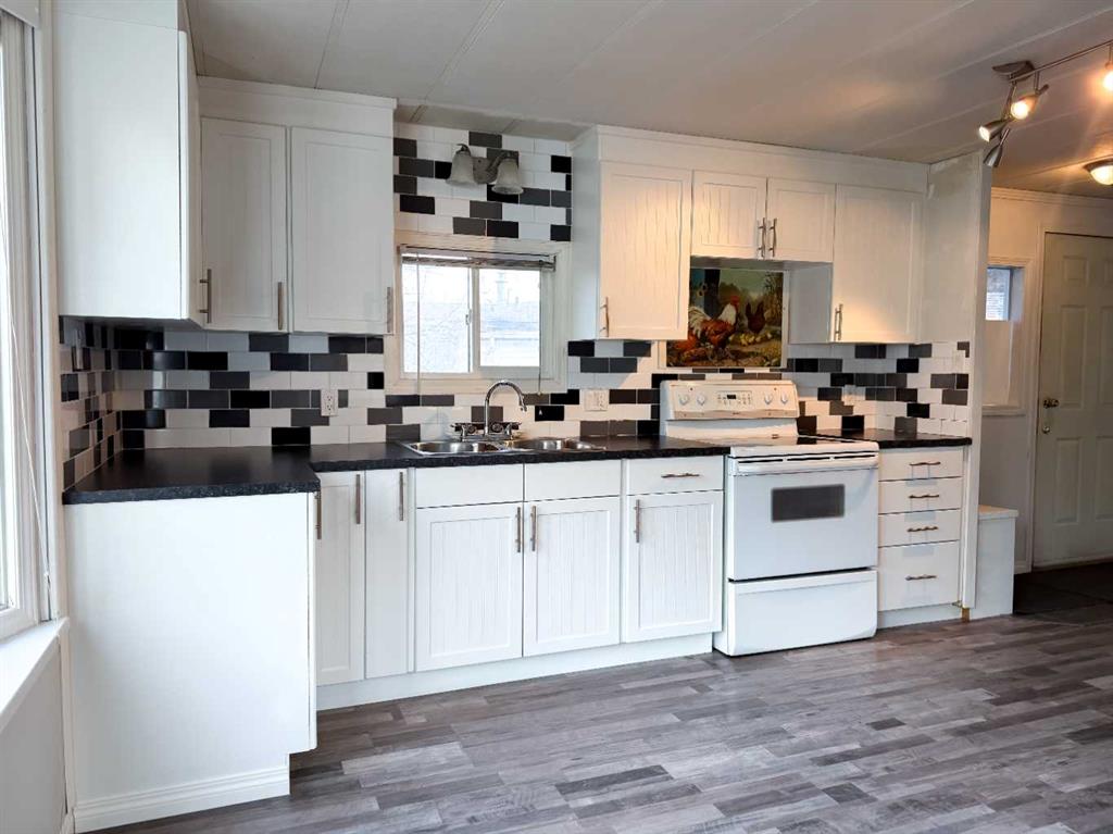 Picture for 417, 700 Carmichael Lane 