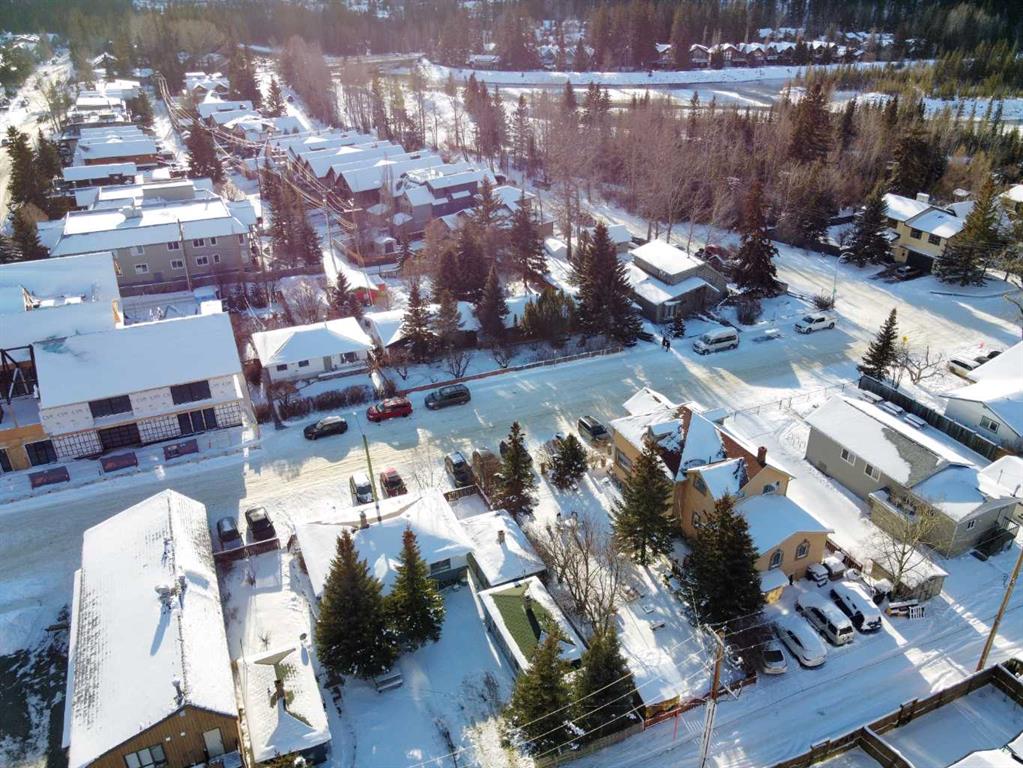 Picture for 910 8th Street 