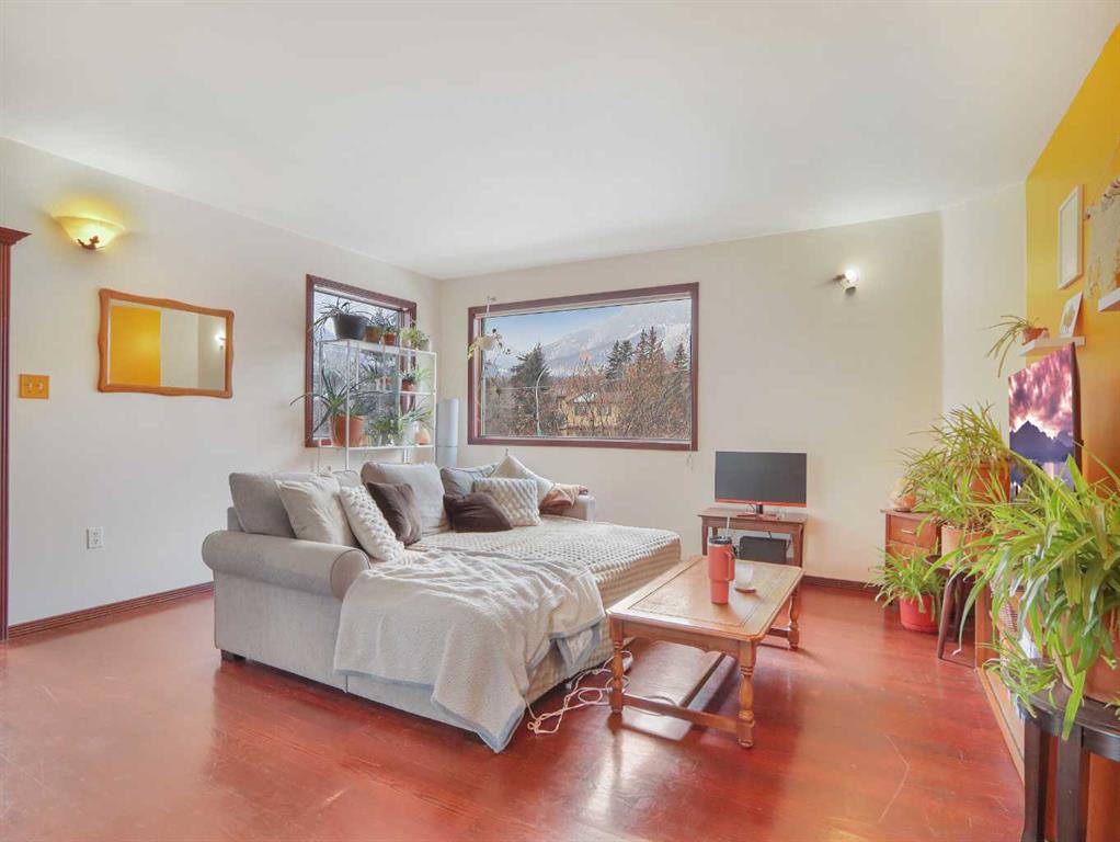 Picture for 910 8th Street 