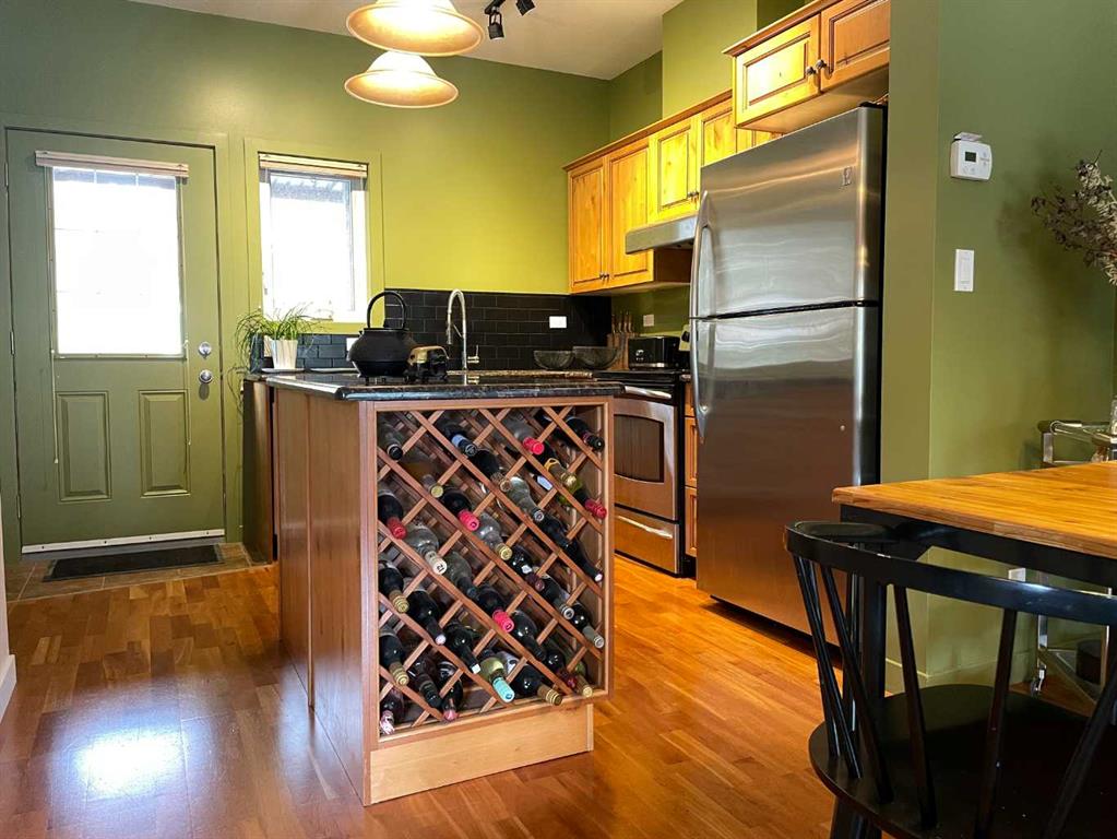 Picture for 16, 100 Rundle Drive 