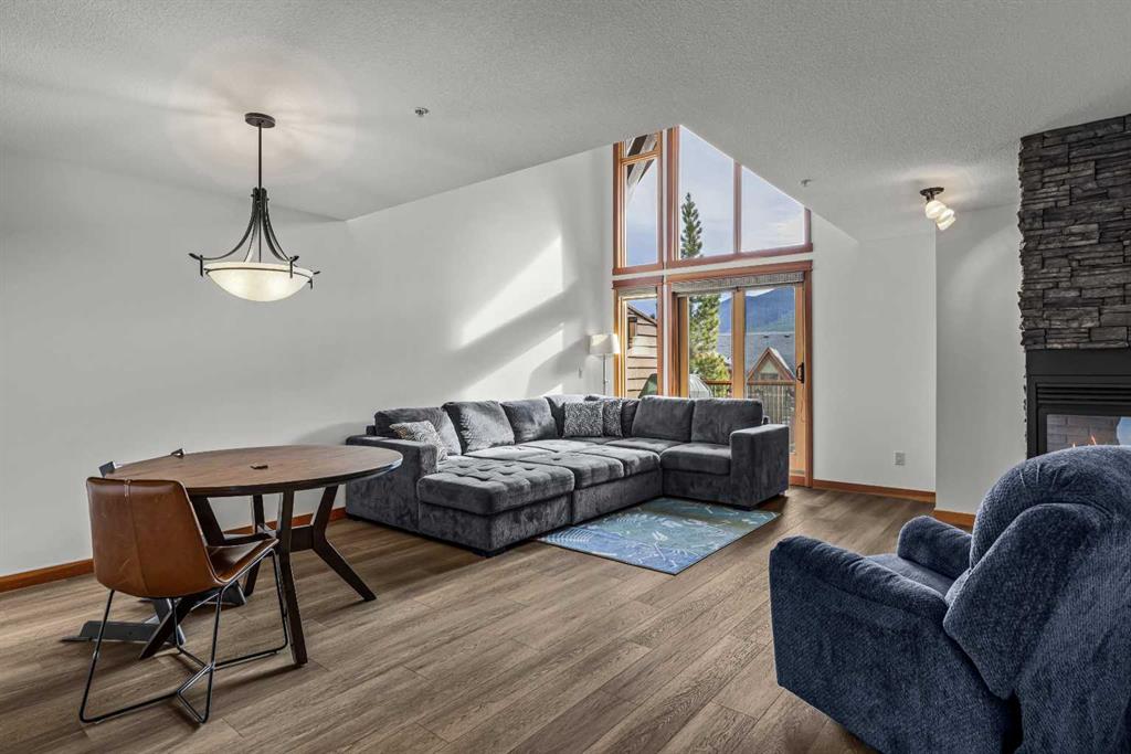 Picture for 7303, 101G Stewart Creek Landing 