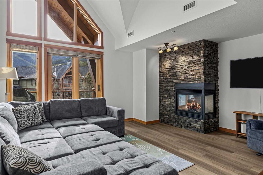 Picture for 7303, 101G Stewart Creek Landing 