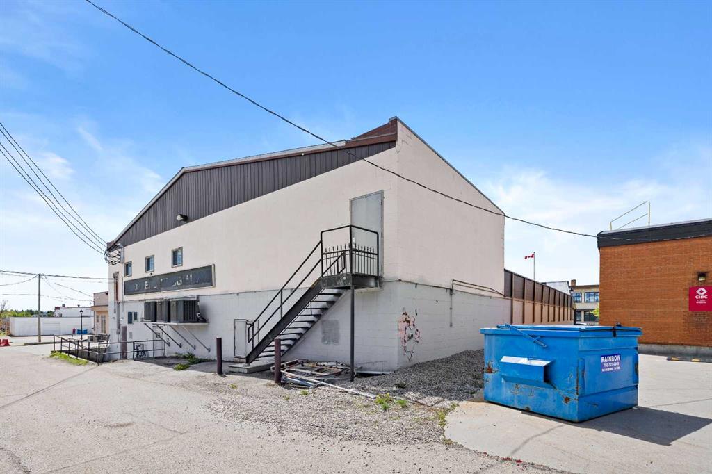 Picture for 419 50 Street 