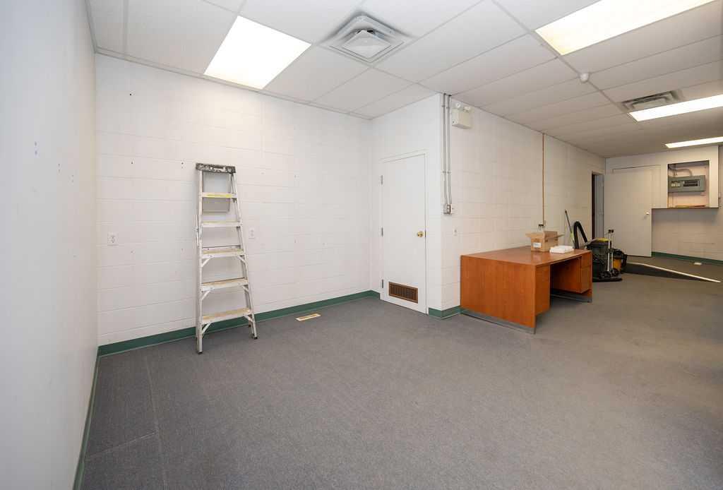 Picture for 4915A 49 Street 