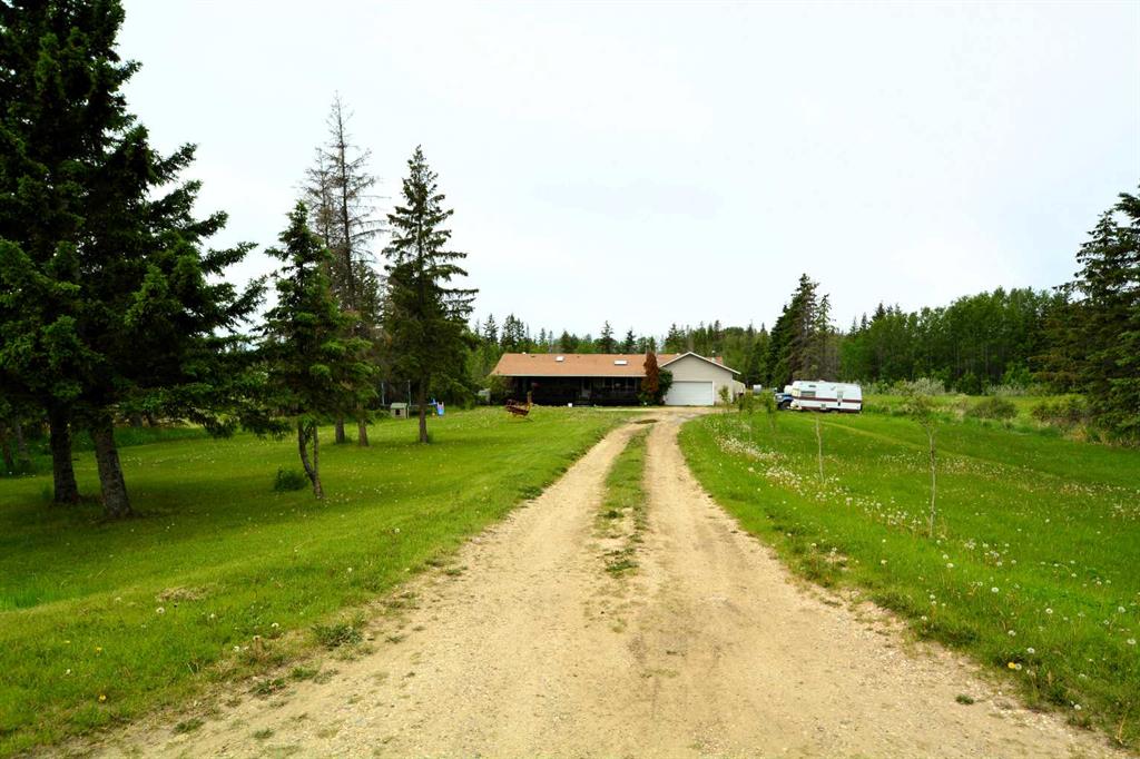 Picture for 121, 50529 Range Road 121  