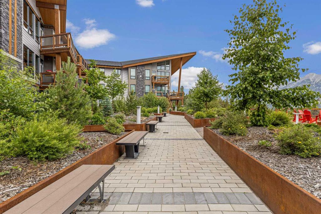 Picture for 110, 106 Stewart Creek Rise  