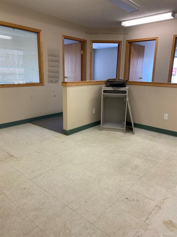 Picture for 2B, 4213 42 Avenue 