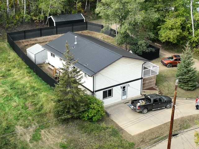 Picture for 4914 59 Street 