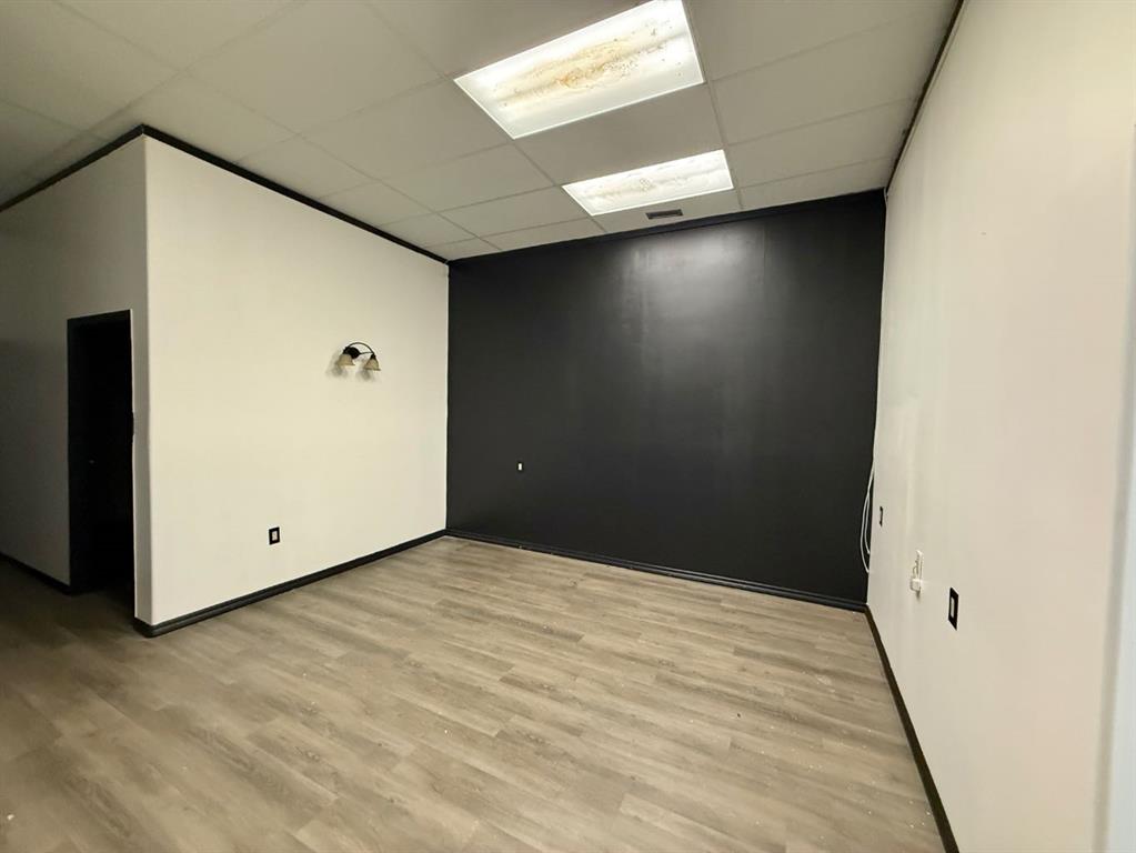 Picture for Bay 6, 105 Government Road 