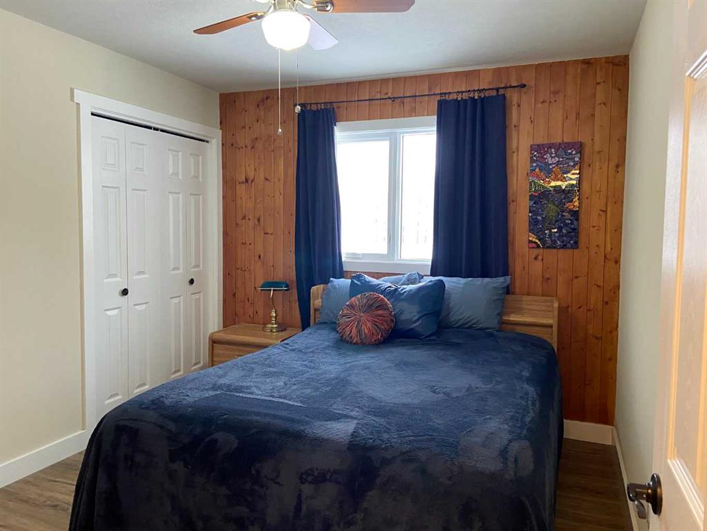 Picture for 222082 Township Road 682 Road 