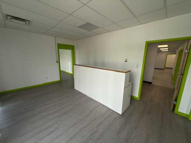 Picture for 5529 3 Avenue 