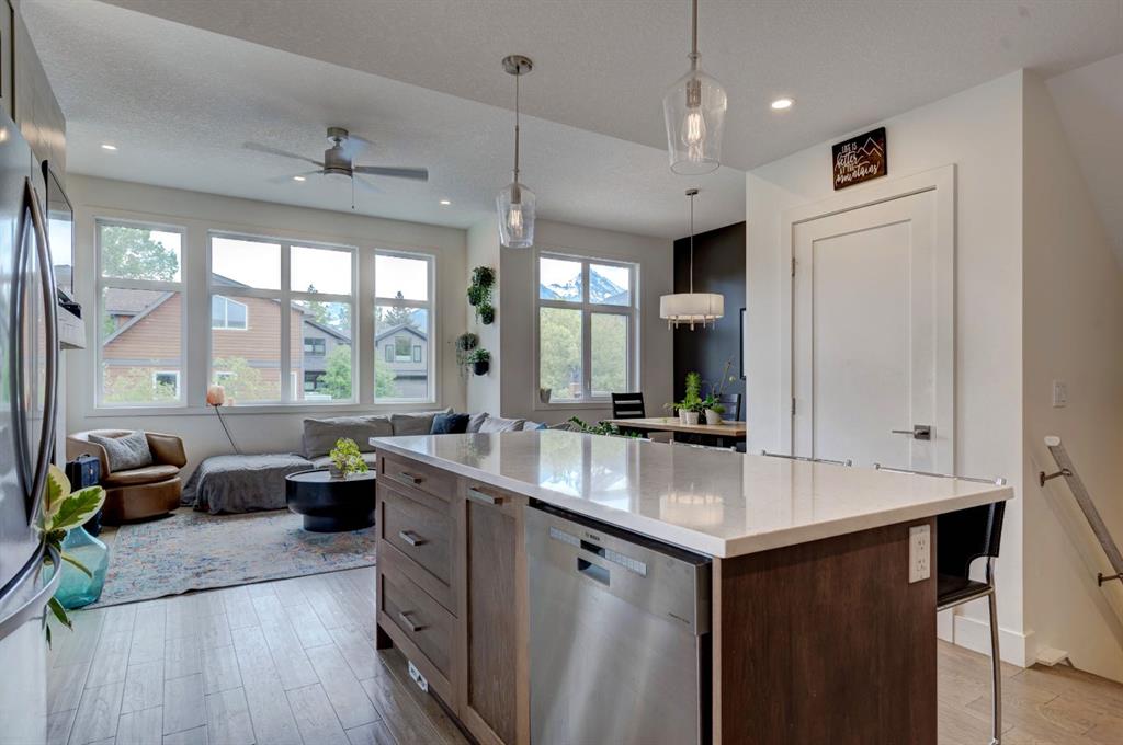 Picture for 1, 1401 1st Avenue 