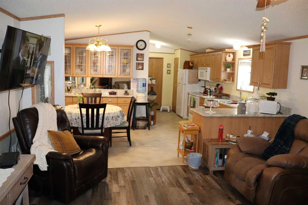 Picture for 605 40A Street  