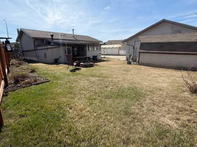 Picture for 312 12 Street SE