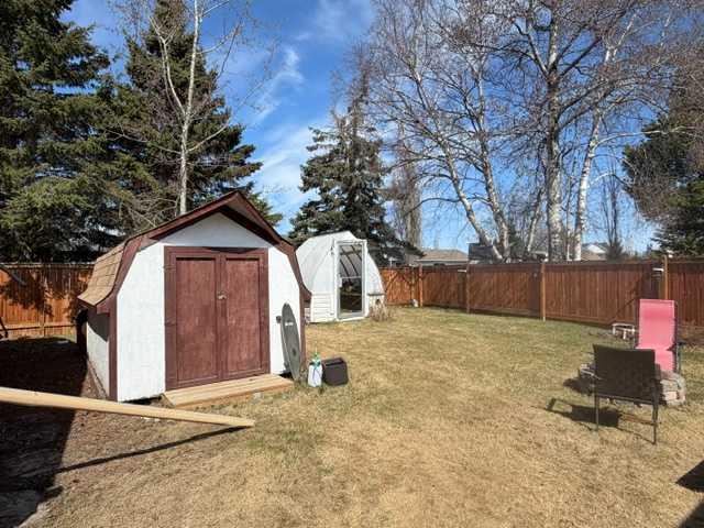 Picture for 312 12 Street SE