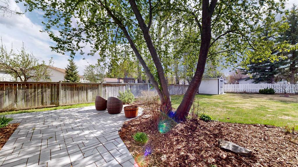 Picture for 1 Park Close 