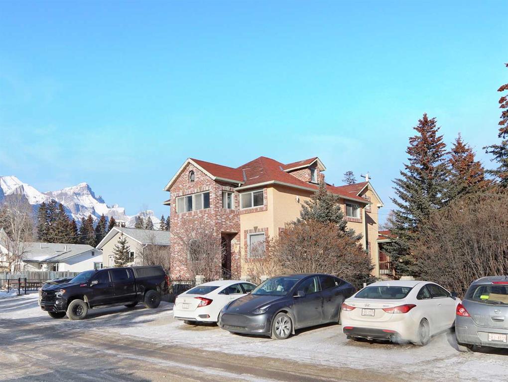 Picture for 910 Main Street 