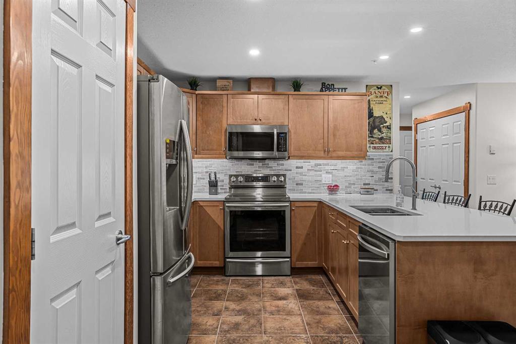 Picture for 205, 170 Crossbow Place  