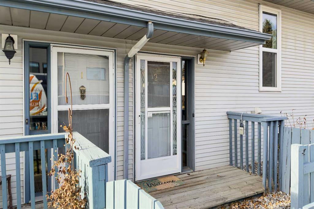 Picture for 2, 532 First Street Street E