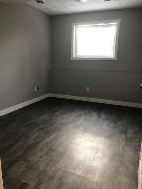 Picture for 3, 4710 4 Avenue W