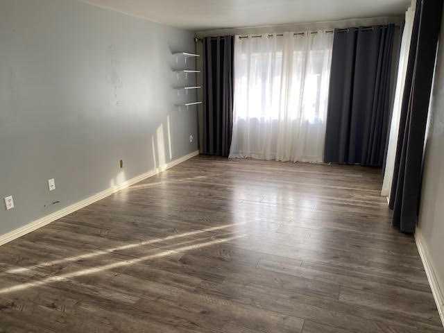 Picture for 101, 145 EAST RIVER Road 