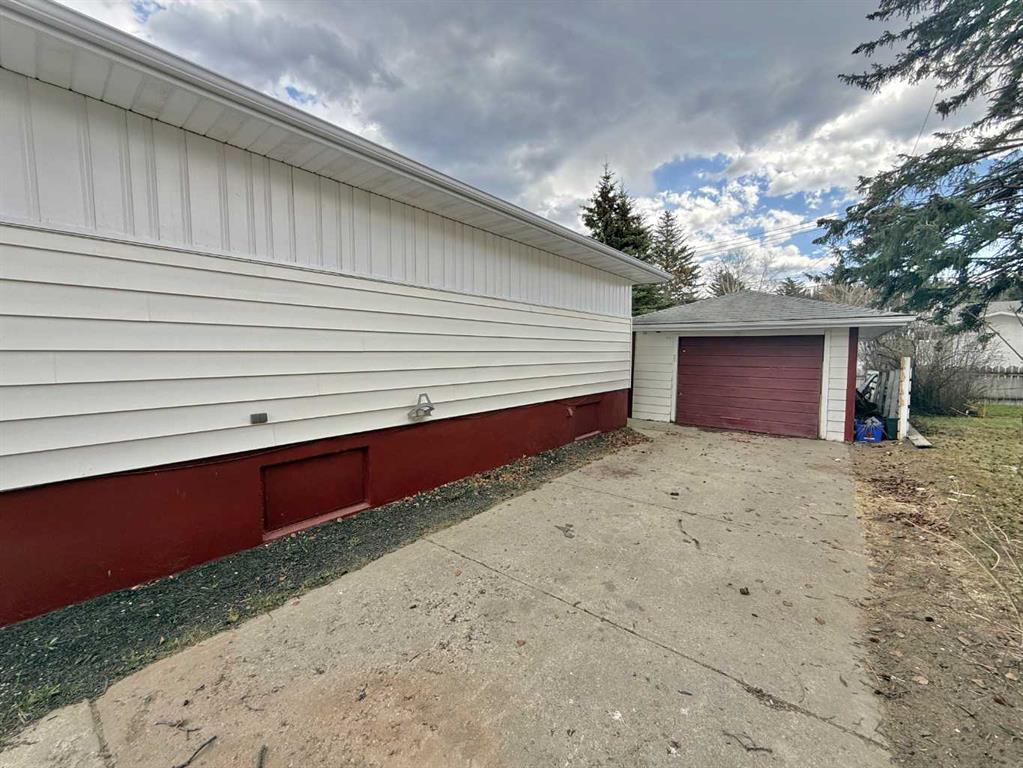 Picture for 114 Willow Drive 