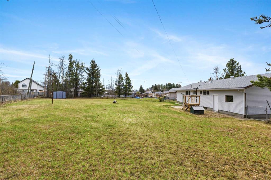 Picture for 5411 Fir Crescent  