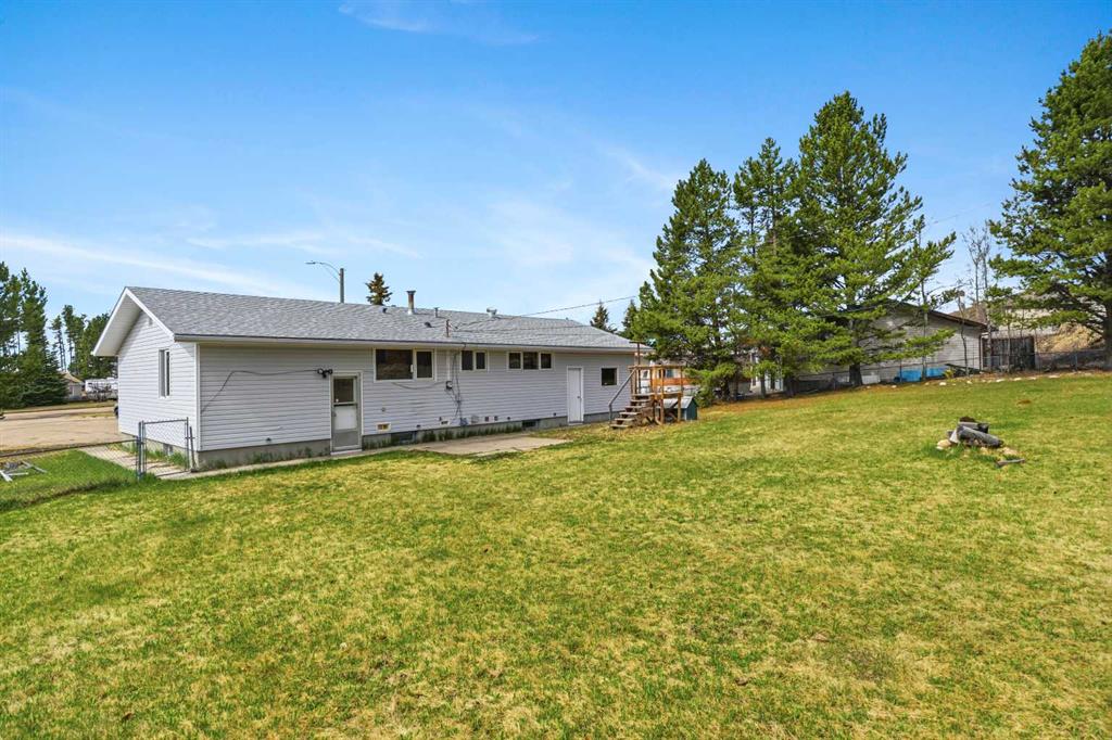 Picture for 5411 Fir Crescent  