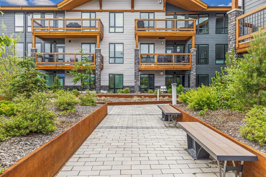 Picture for 110, 106 Stewart Creek Rise  